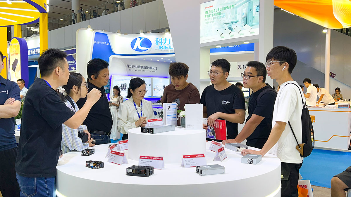 长城电源首次亮相CMEF5