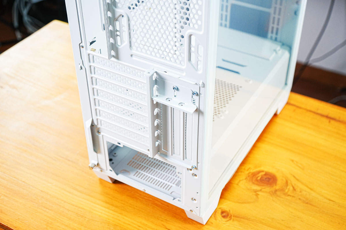 长城隐刃纯白机箱8