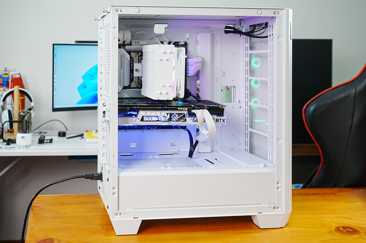 长城隐刃纯白机箱21