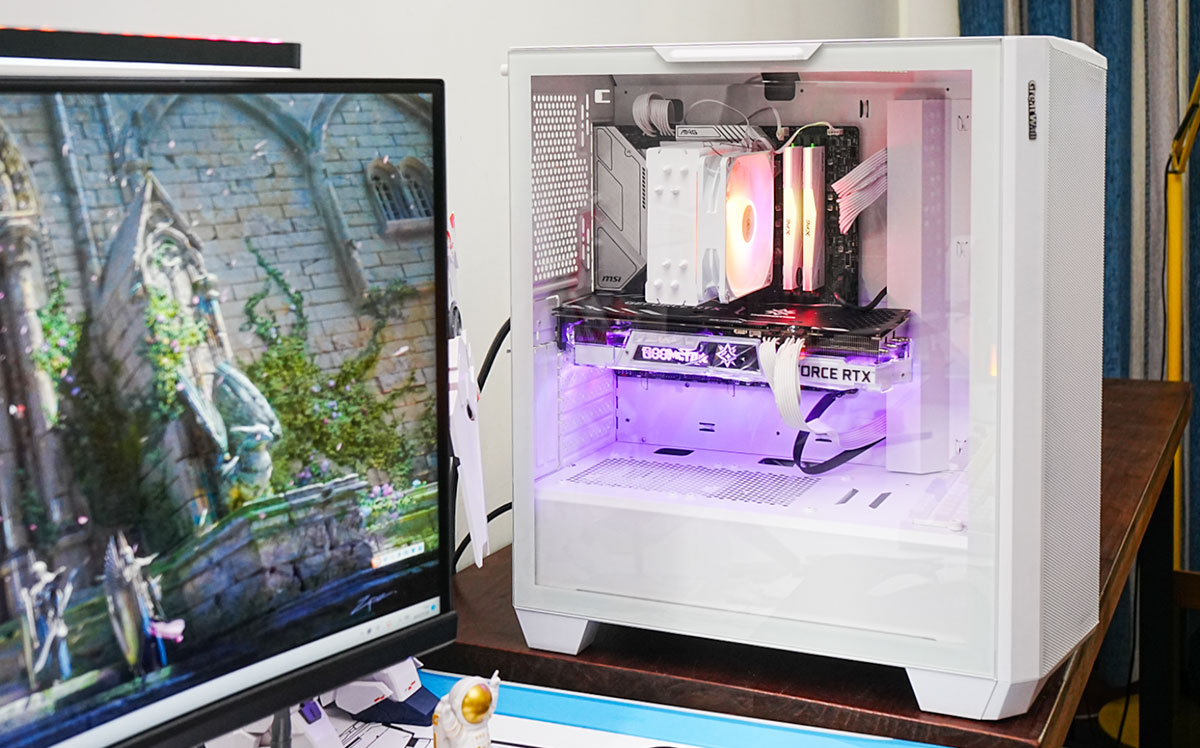 长城隐刃纯白机箱22